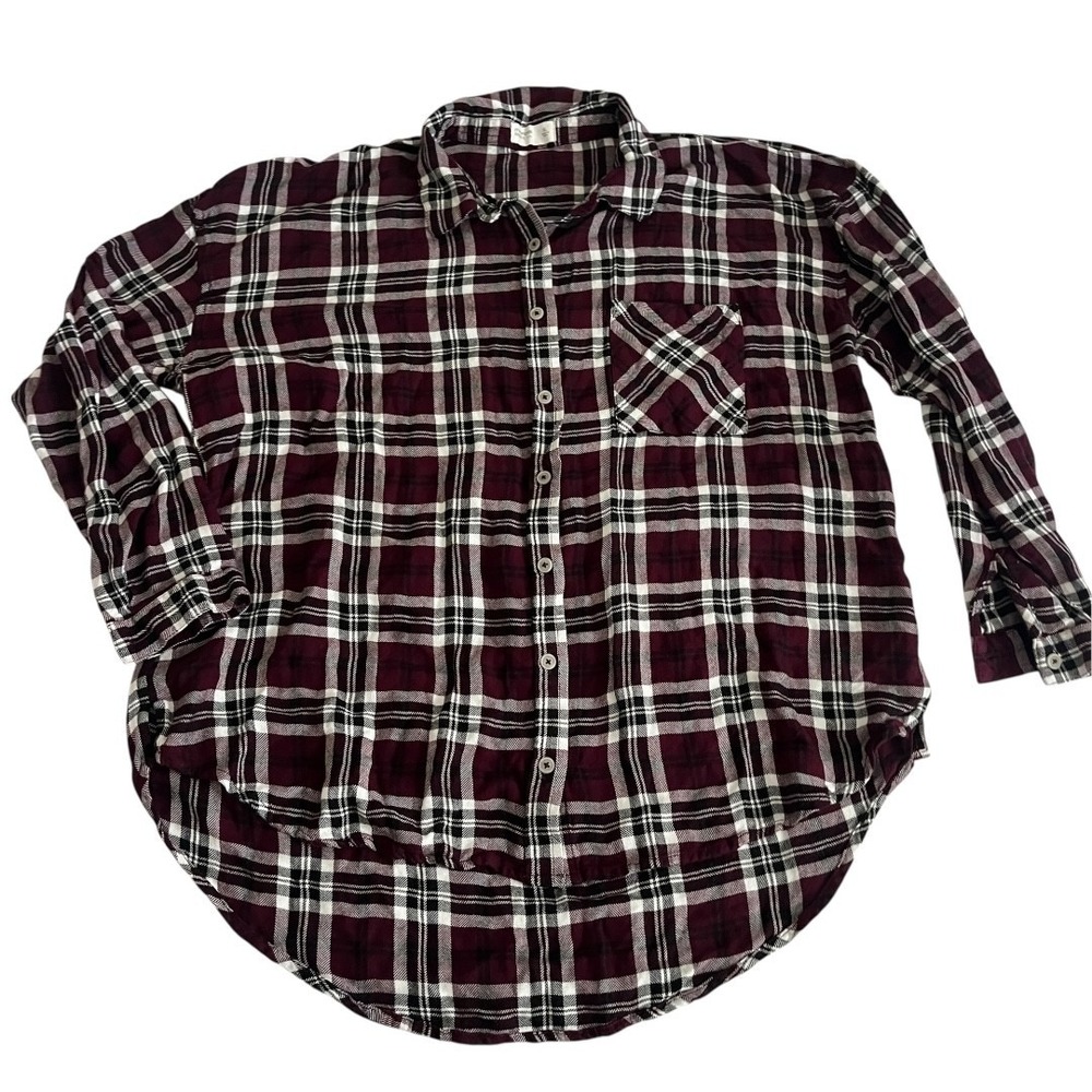 Maurices Womens XL Plaid Button Down Shirt Burgundy Rayon High Low Hem Top